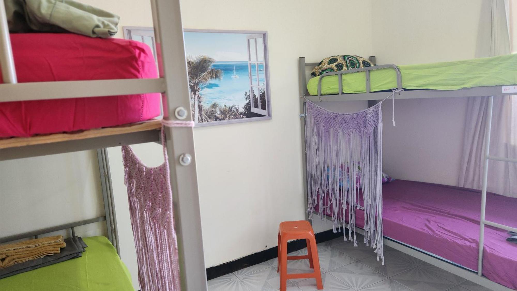 No Cash Accepted-Meeting Point Hostel- Praia, Also In Tarrafal & Fogo Екстериор снимка